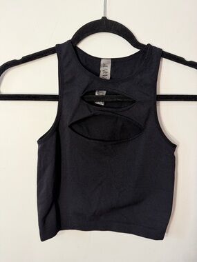 Ava & Viv Black Cutout Cropped Tank